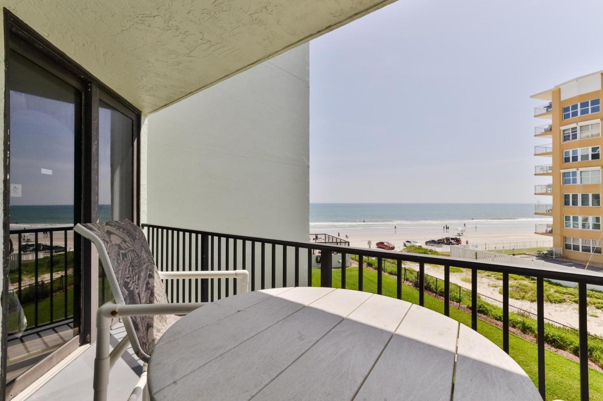 1 Bedroom -1 Bath With Ocean Views At Ocean Trillium 302 뉴스머나비치 외부 사진